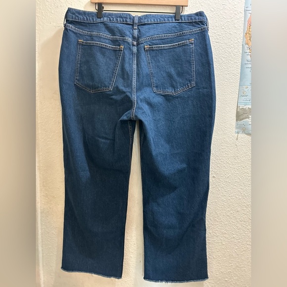 Abercrombie & Fitch Dark Wash Curve Love low rise the baggy 34 short / 18s - Picture 7 of 8